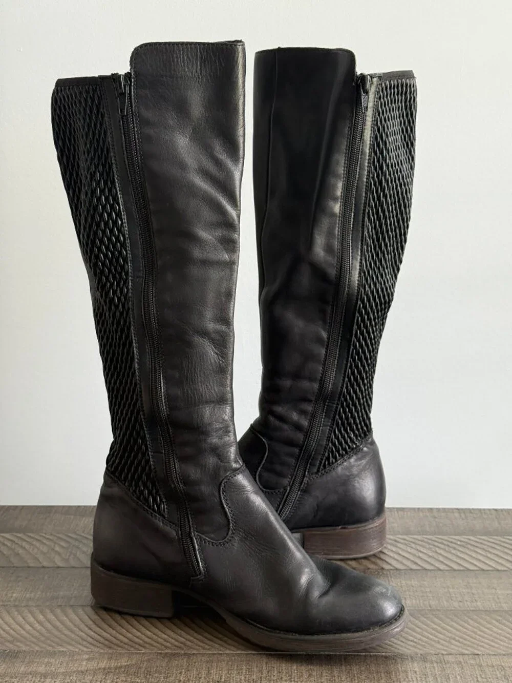 Rieker Women’s Black Leather Knee-High Riding Boots Stretch-Fit Size 8.5